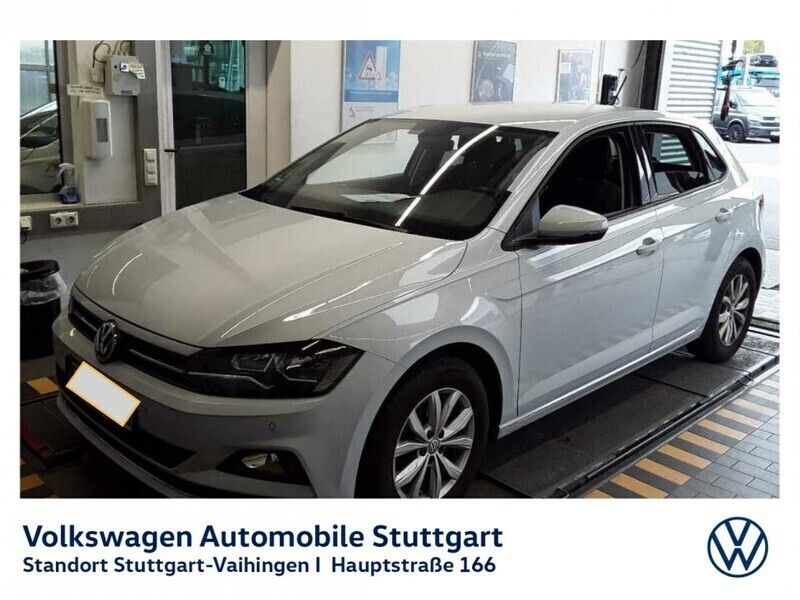 White silver metallic Gebraucht 2021 VW Polo Highline Limousine | 17.830 € (Guter Preis) - Bild 1/4