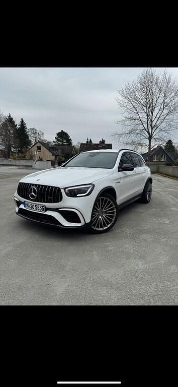 Weiß Gebraucht 2020 Mercedes GLC63 AMG AMG SUV | 52.500 € (Fairer Preis) - Bild 1/4