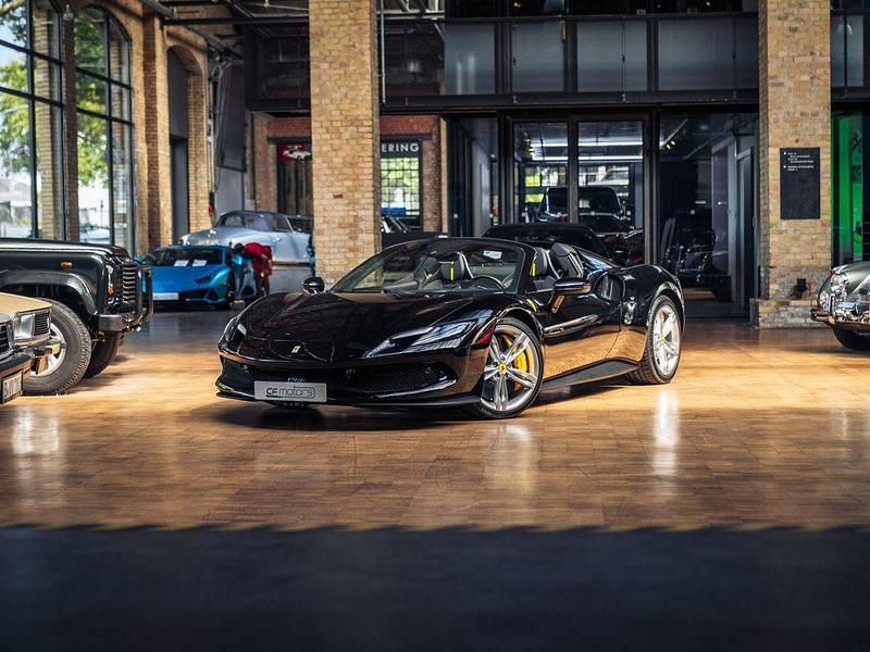 Neu Ferrari 296 829 PS (609 kW) 2026 Schwarz Cabrio