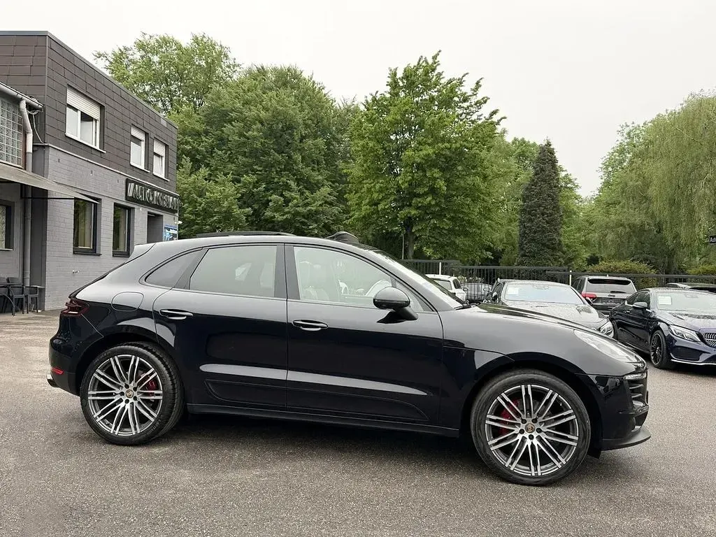 Używany Porsche Macan 252 KM (185 kW) 2016 Czarny SUV