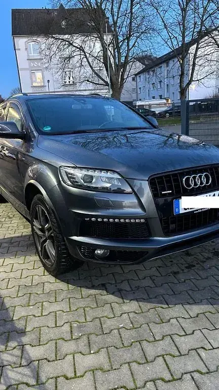 Gebraucht Audi Q7 S-Line 239 PS (175 kW) 2010 Grau SUV