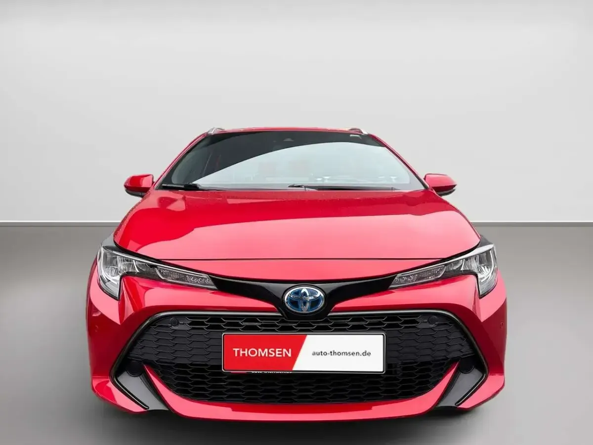 Gebraucht Toyota Corolla Comfort 122 PS (89 kW) 2020 Emotional rot Kombi