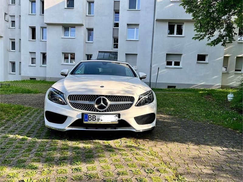 Gebraucht Mercedes C200 AMG line 184 PS (135 kW) 2018 Weiß Cabrio