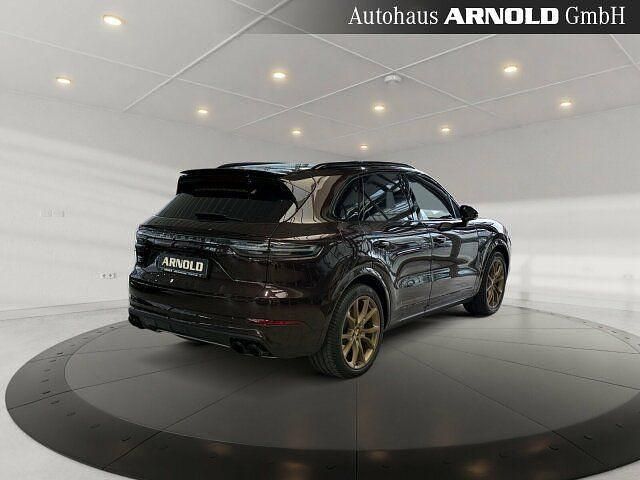 Gebraucht Porsche Cayenne Turbo 549 PS (403 kW) 2018 Rot mahagoni metallic SUV