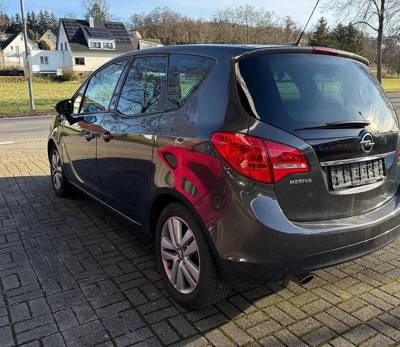 Gebraucht Opel Meriva drive 140 PS (102 kW) 2016 Grau Van / Kleinbus