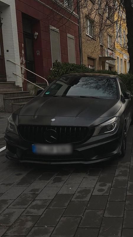 Gebraucht Mercedes CLA200 AMG line 156 PS (114 kW) 2013 Silber Coupé