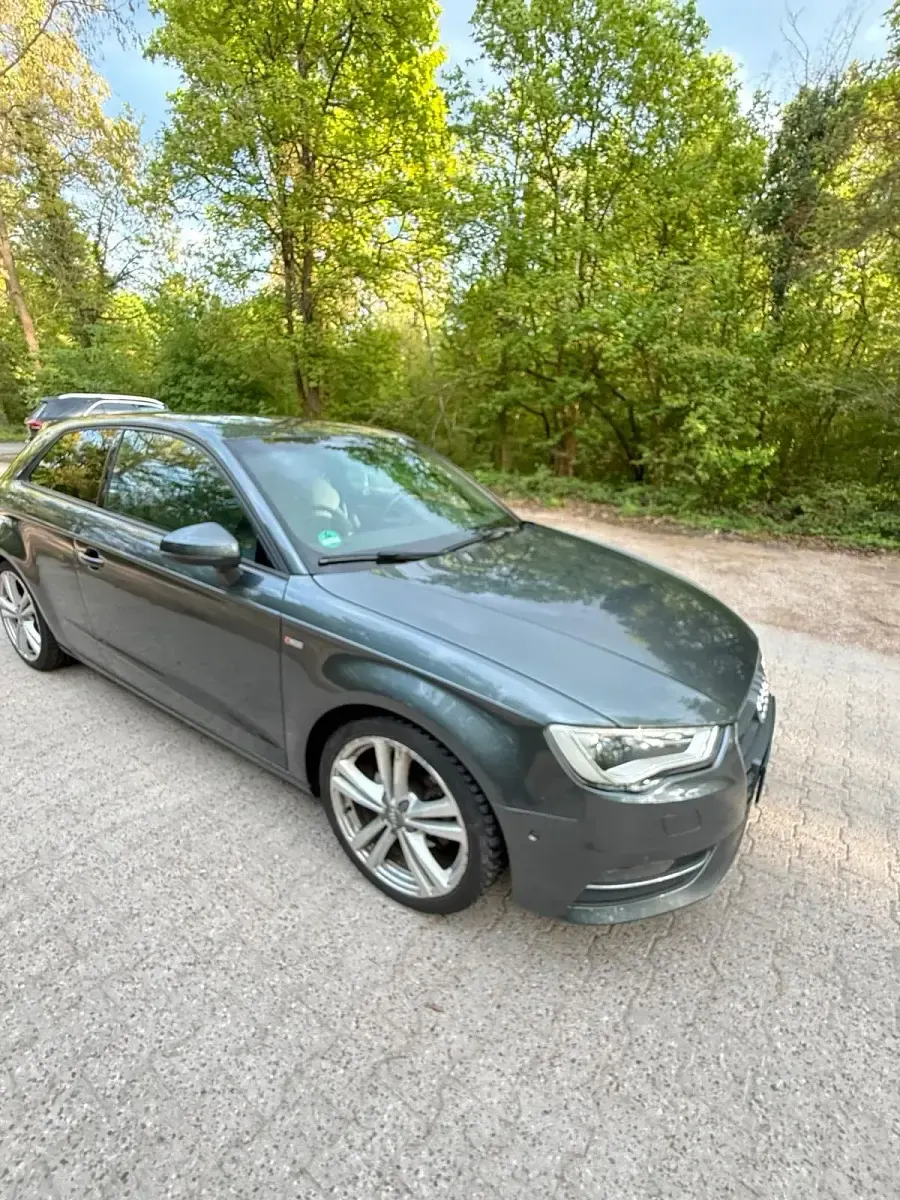Gebraucht Audi A3 S-Line 2014 Grau Coupé