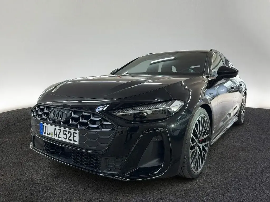 Gebraucht Audi A5 S-Line 367 PS (269 kW) 2026 Schwarz Kombi