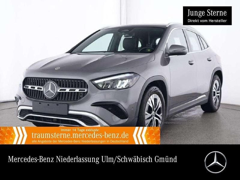 Grau Gebraucht 2024 Mercedes GLA200 Advanced SUV | 37.990 € (Guter Preis) - Bild 1/3