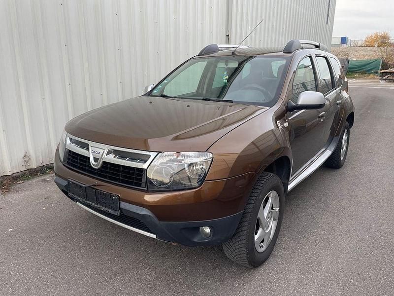 Braun Gebraucht 2010 Dacia Duster Prestige SUV | 2.990 € (Guter Preis) - Bild 1/4