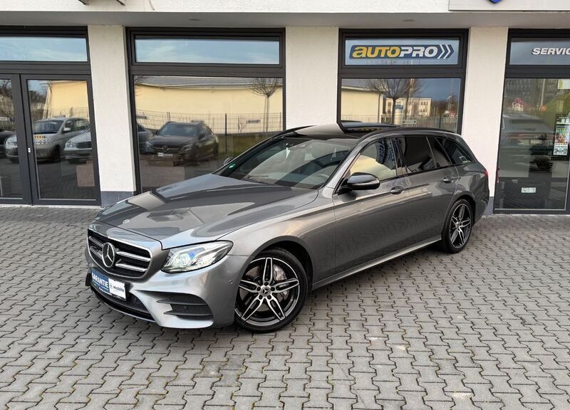 Grau Gebraucht 2019 Mercedes E400 AMG Limousine | 36.900 € (Fairer Preis) - Bild 1/4