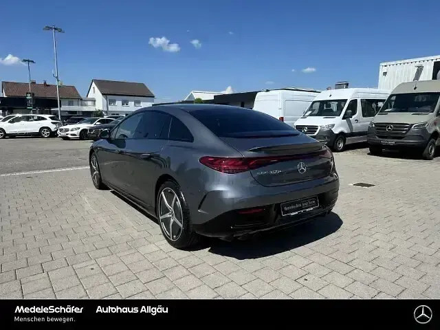 Gebraucht Mercedes EQE350 AMG 244 kW (333 PS) 2024 Lack selenitgrau Limousine