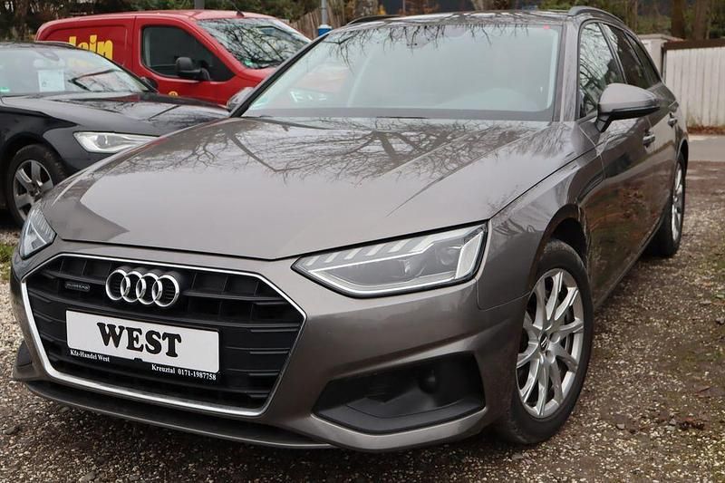Grau Gebraucht 2020 Audi A4 Sport Limousine | 19.990 € (Superpreis) - Bild 1/2