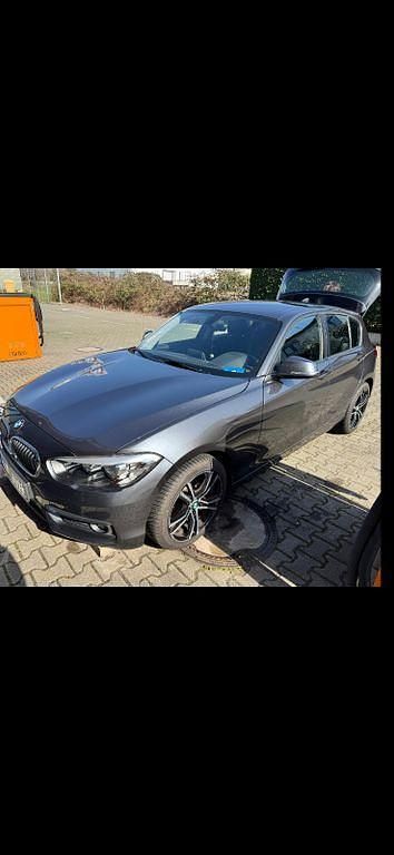 Gebraucht BMW 116 109 PS (80 kW) 2017 Grau Kleinwagen