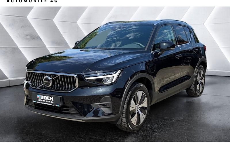 Schwarz Gebraucht 2022 Volvo XC40 Plus SUV | 33.995 € (Fairer Preis) - Bild 1/4