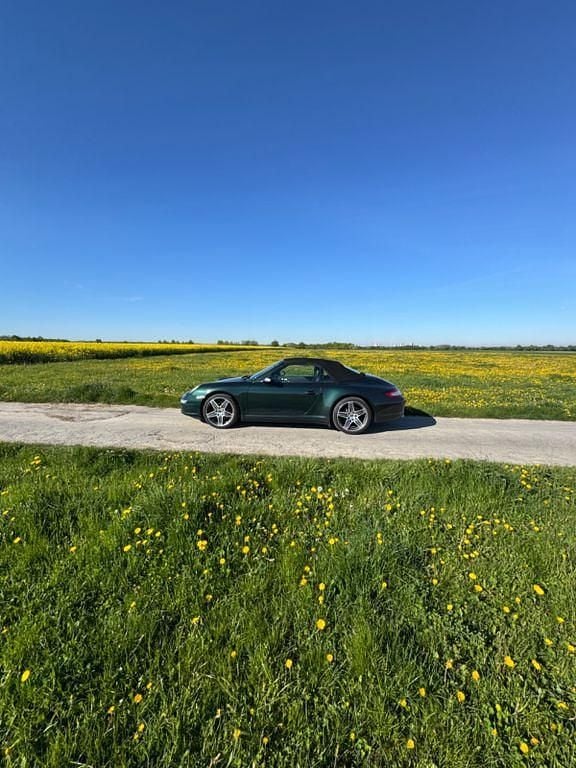Usata Porsche 911 325 CV (239 kW) 2008 Verde Cabrio