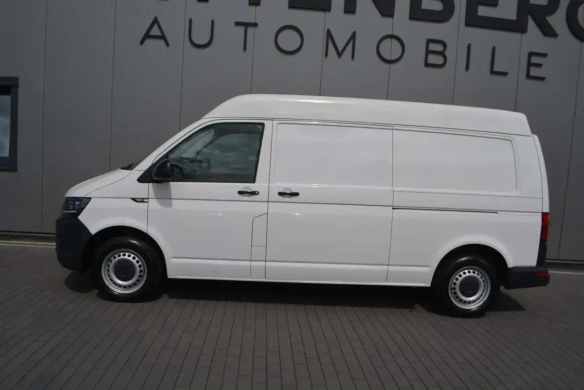 Używany VW Transporter 150 KM (110 kW) 2018 Biały Van