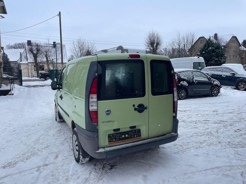 Gebraucht Fiat Doblò 65 PS (47 kW) 2005 Grün Van / Kleinbus