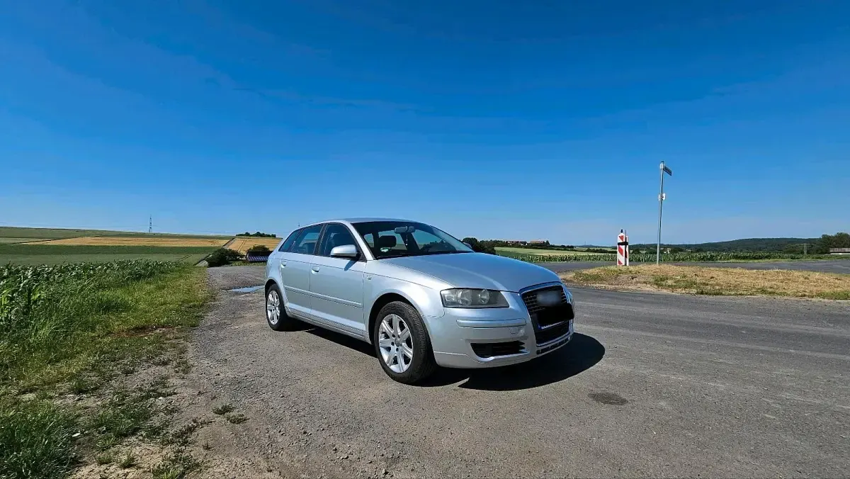 Gebraucht Audi A3 115 PS (84 kW) 2006 Grau Kleinwagen