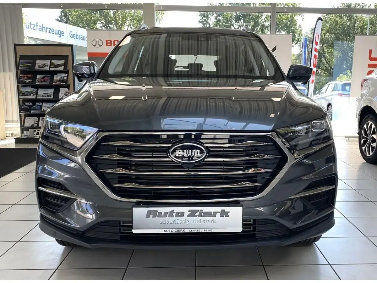 Gebraucht SWM G01 Elite 133 PS (97 kW) 2024 Grau SUV