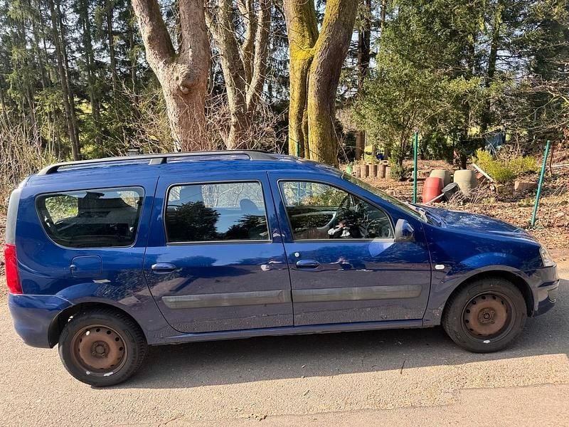 Gebraucht Dacia Logan 87 PS (63 kW) 2009 Blau Limousine