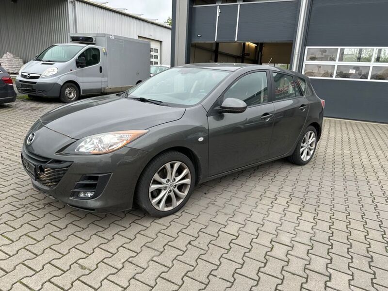 Używany Mazda 3 Exclusive-Line 150 KM (110 kW) 2011 Szary Sedan/Limuzyna