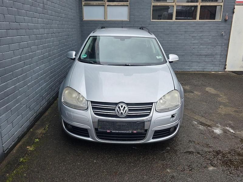 Gebraucht VW Golf V Trendline 105 PS (77 kW) 2007 Silber Kombi