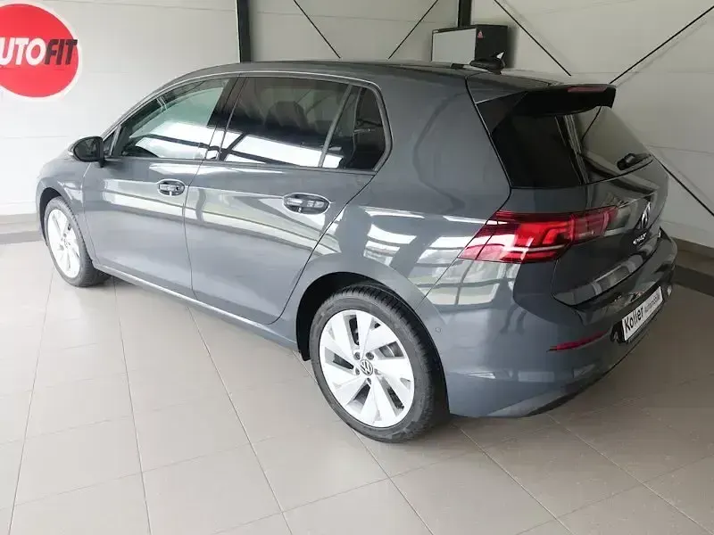 Neu VW Golf VIII Goal 116 PS (85 kW) 2025 Grau (delfingraumetallic) Limousine
