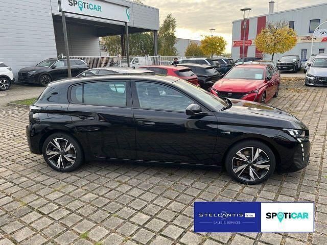 Gebraucht Peugeot 308 Active 150 PS (110 kW) 2022 Schwarz Limousine