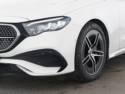 Używany Mercedes E220 Advanced 197 KM (144 kW) 2025 Biały Kombi