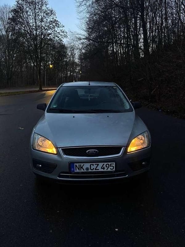 Usata Ford Focus 101 CV (74 kW) 2004 Berlina