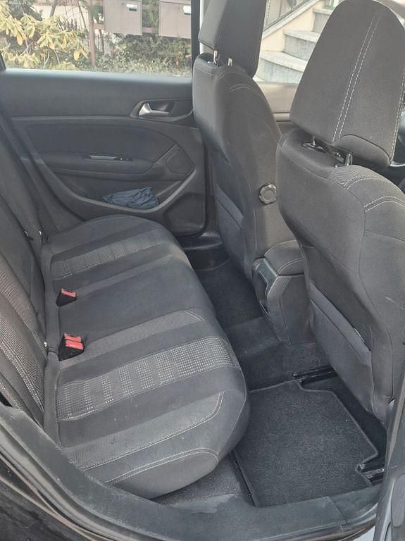 Gebraucht Peugeot 308 SW Allure 120 PS (88 kW) 2017 Schwarz Kombi