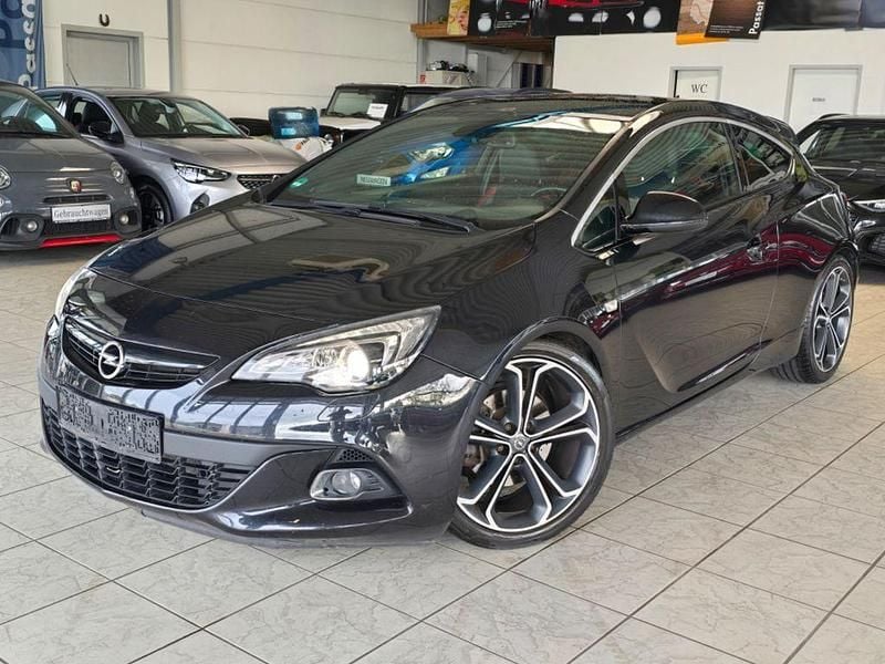 Schwarz Gebraucht 2014 Opel Astra GTC Coupé | 5.999 € (Guter Preis) - Bild 1/4