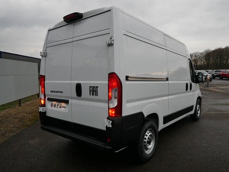 Neu Fiat Ducato 140 PS (102 kW) 2025 Weiß Van