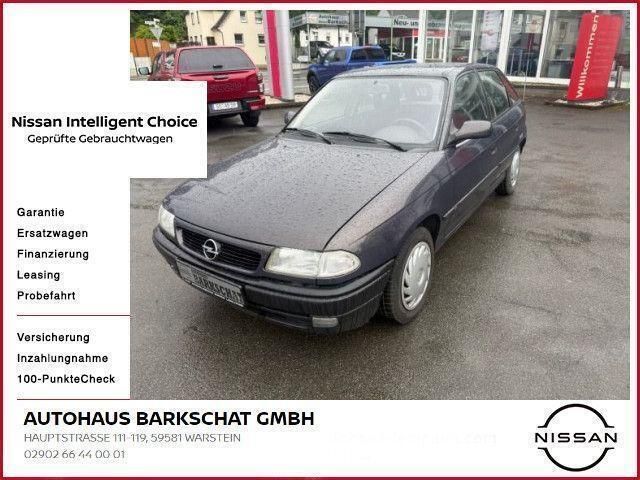 Schwarz Gebraucht 1996 Opel Astra Kleinwagen | 1.990 € (Fairer Preis) - Bild 1/4