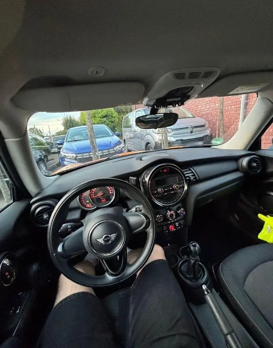 Gebraucht Mini ONE 102 PS (75 kW) 2015 Orange Kleinwagen