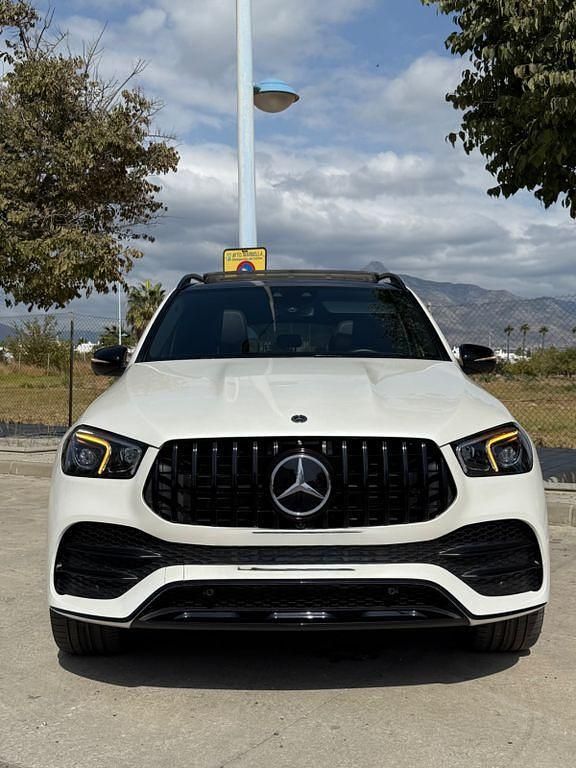 Weiß Gebraucht 2022 Mercedes GLE400 AMG SUV | 68.000 € (Guter Preis) - Bild 1/4