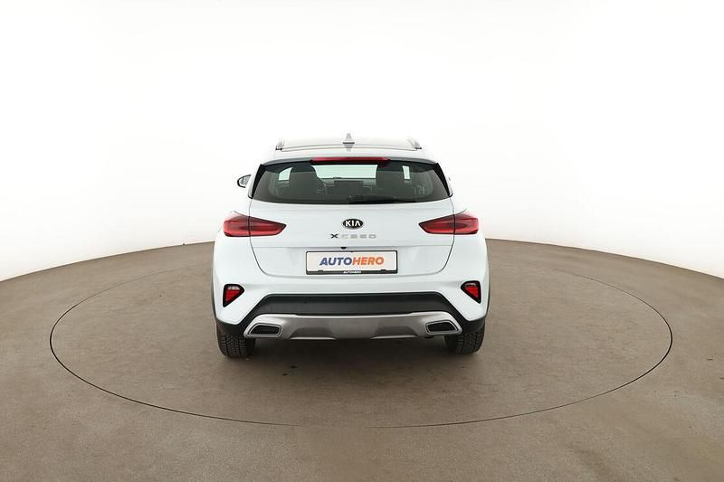 Gebraucht Kia XCeed Edition 7 120 PS (88 kW) 2021 Weiß SUV