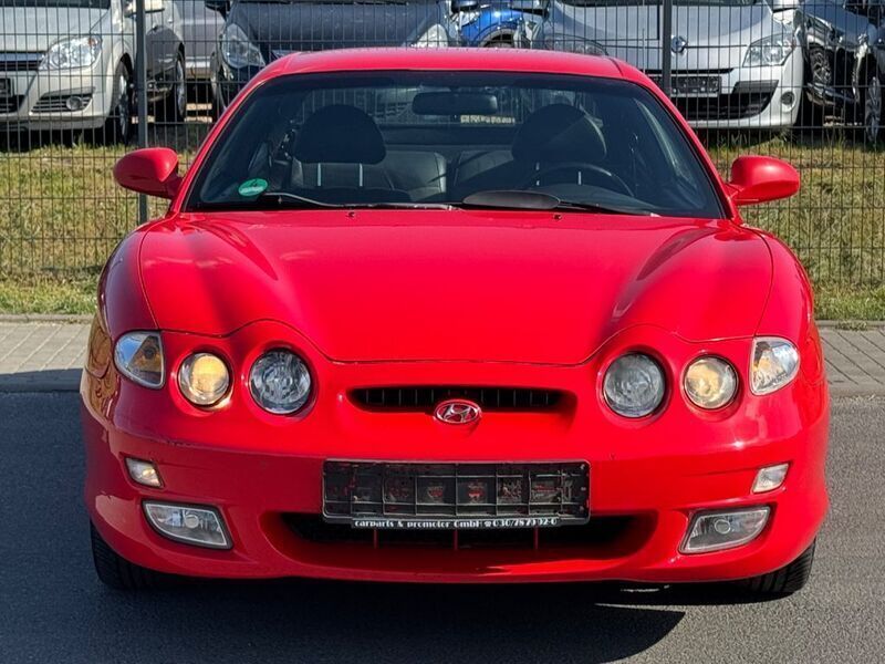 Rot Gebraucht 1999 Hyundai Tiburon Coupé | 4.990 € - Bild 1/4