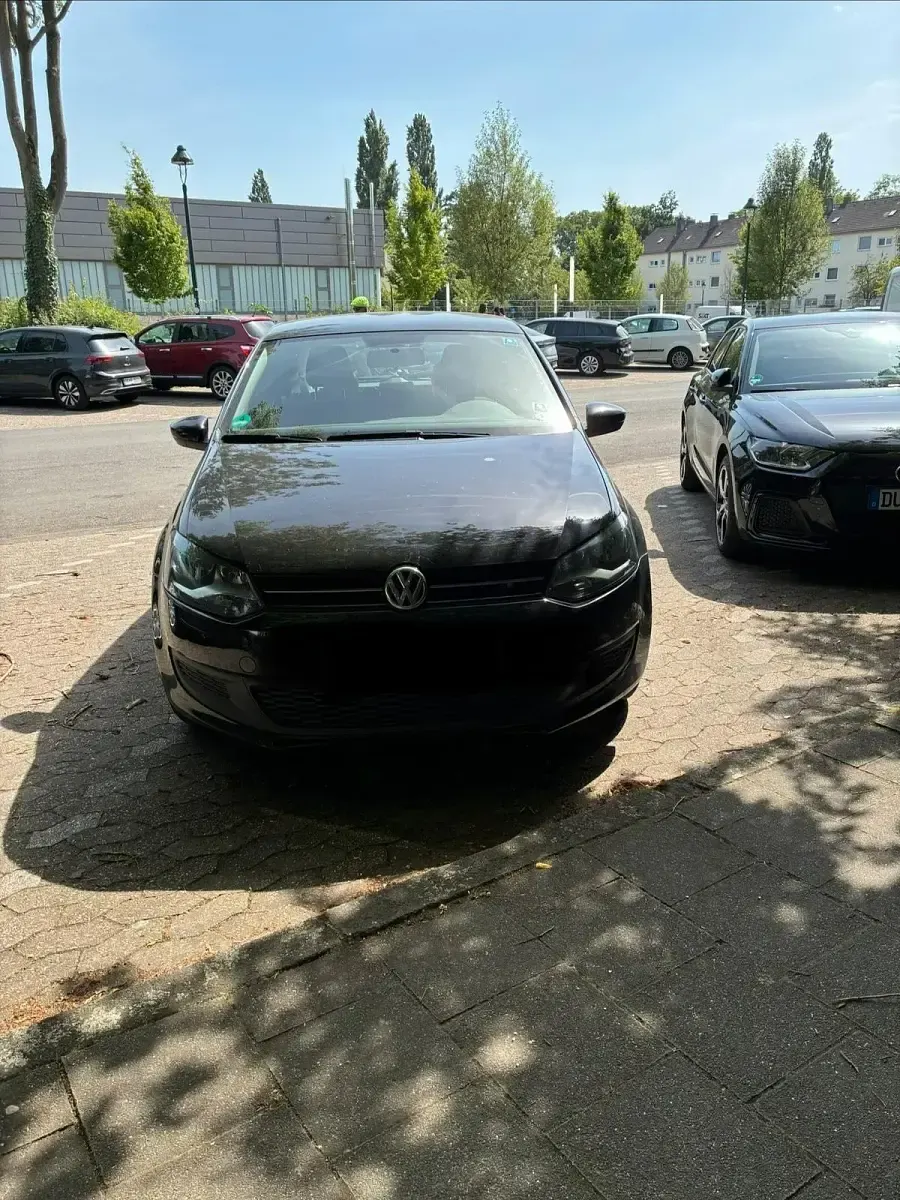 Gebraucht VW Polo 90 PS (66 kW) 2013 Schwarz Kleinwagen