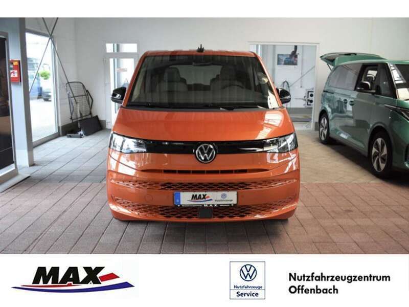 Energetic orange metallic Gebraucht 2025 VW T7 Van | 52.990 € (Fairer Preis) - Bild 1/4