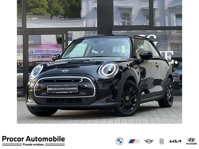 Schwarz Gebraucht 2022 Mini Cooper SE Kleinwagen | 17.690 € (Guter Preis) - Bild 1/4