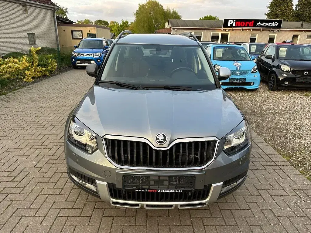 Gebraucht Skoda Yeti Ambition 150 PS (110 kW) 2016 Grau SUV