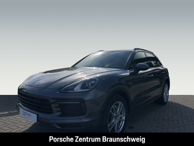 Grau Gebraucht 2020 Porsche Cayenne SUV | 71.760 € (Guter Preis) - Bild 1/4