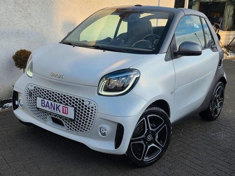 Gebraucht Smart ForTwo Electric Drive 60 kW (82 PS) 2023 Weiß Cabrio