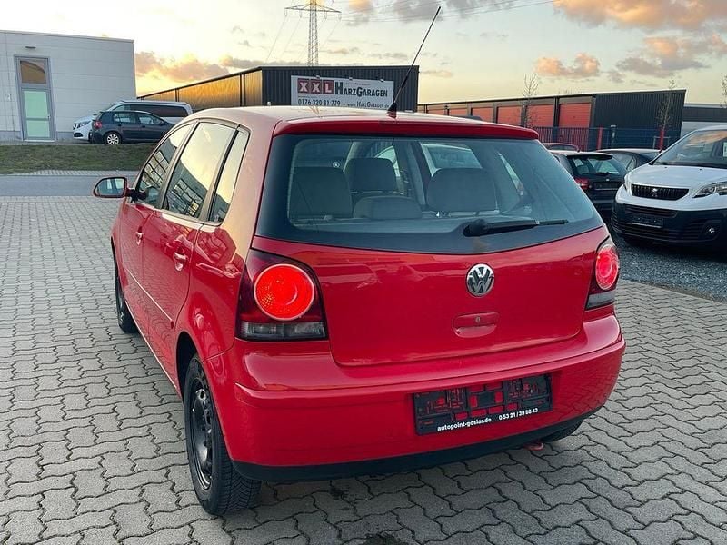 Gebraucht VW Polo Comfortline 75 PS (55 kW) 2005 Rot Kleinwagen