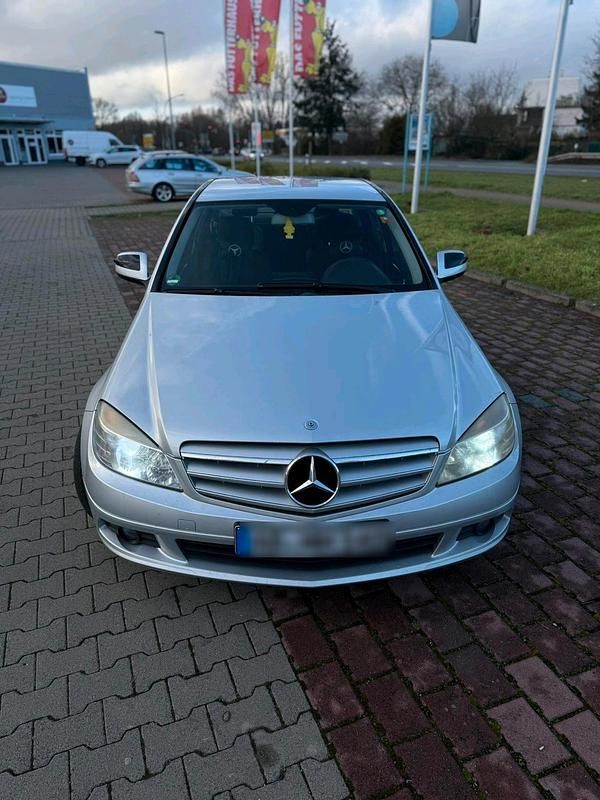 Gebraucht Mercedes C220 170 PS (125 kW) 2007 Silber Limousine