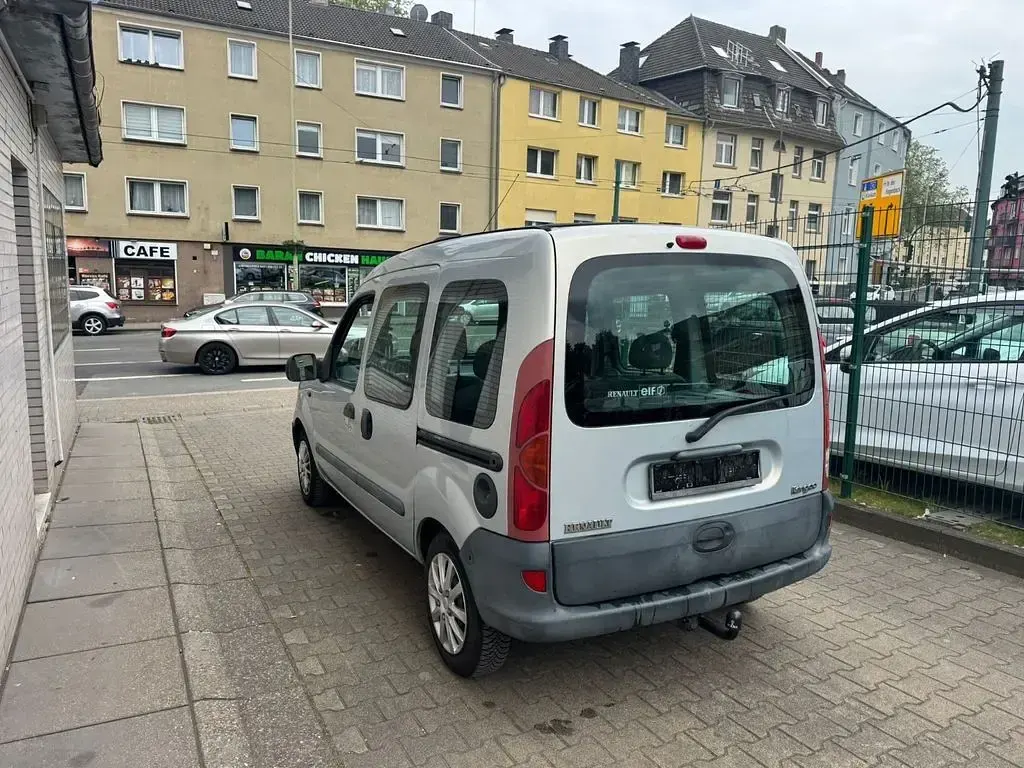 Gebraucht Renault Kangoo Liberty 75 PS (55 kW) 2001 Silber Van / Kleinbus