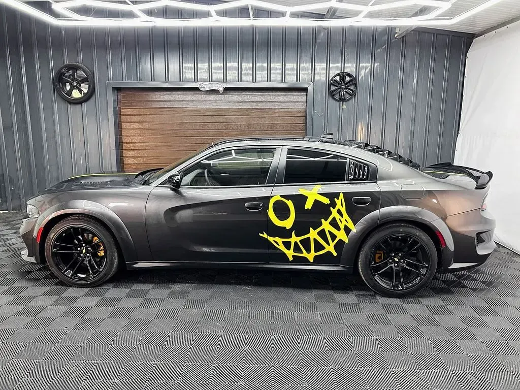 Gebraucht Dodge Charger 306 PS (225 kW) 2023 Grau Limousine