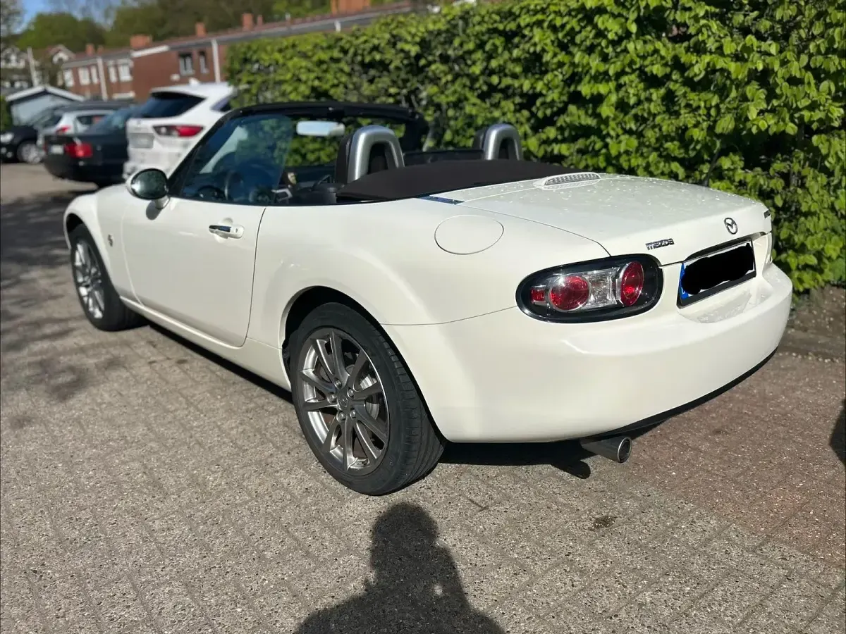 Gebraucht Mazda MX5 160 PS (117 kW) 2008 Weiß Cabrio